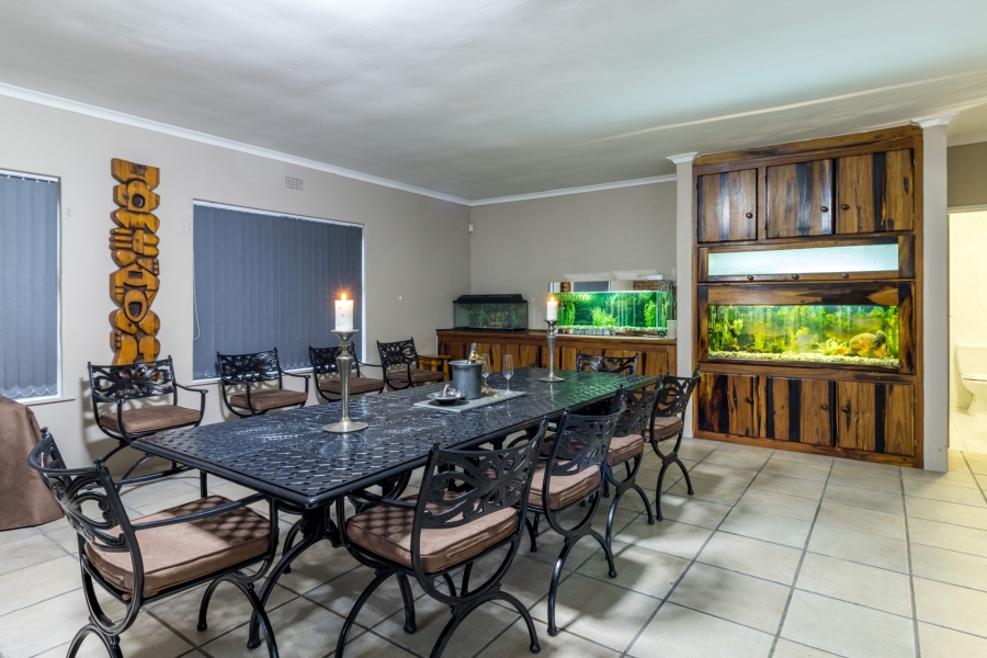 11 Bedroom Property for Sale in Die Boord Western Cape